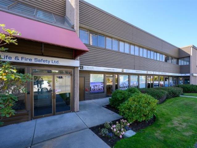 Commercial for rent in Saanich Core, Saanich