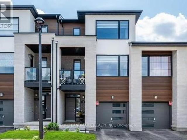 Townhouse for sale in Cambridge, Ontario