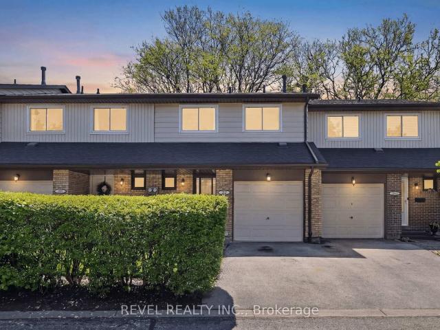 Condo for sale in Milton, Ontario