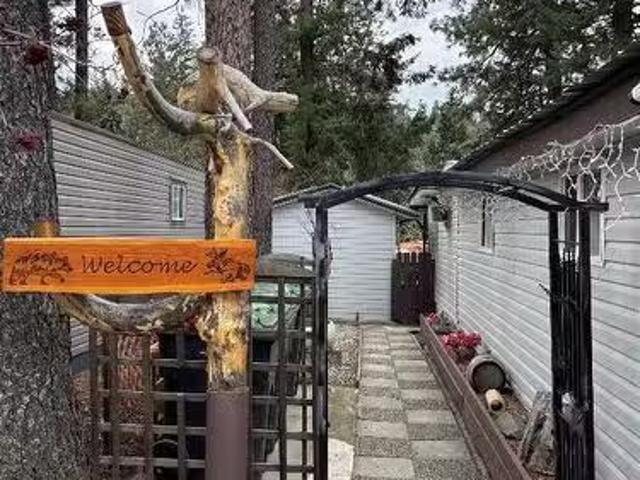 House for sale in Peachland, British Columbia