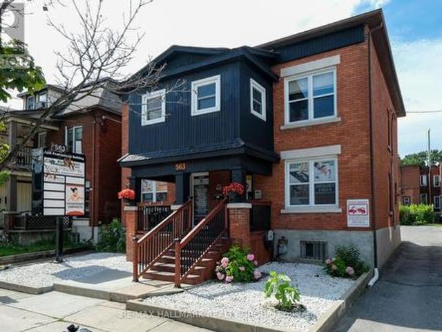 Commercial for rent in Ottawa