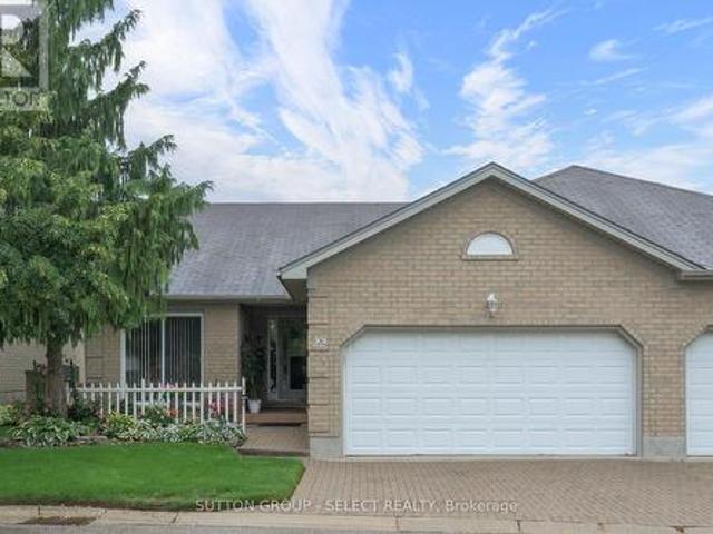 Condo for sale in Arva, Ontario