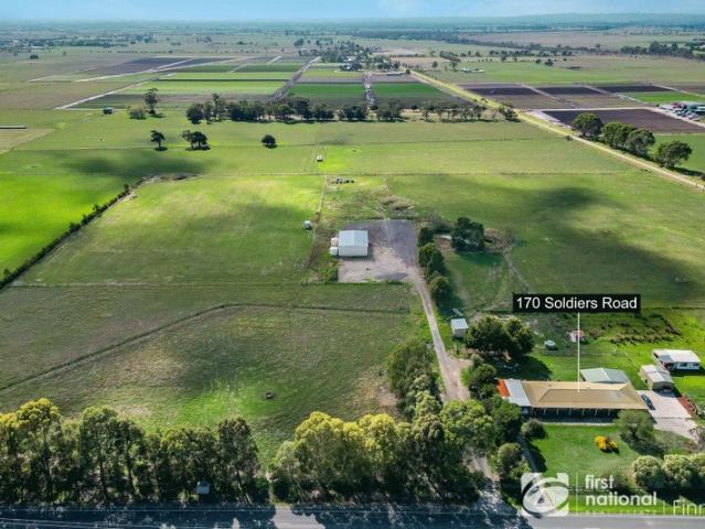 Cottage for sale in Camerons Creek, Victoria