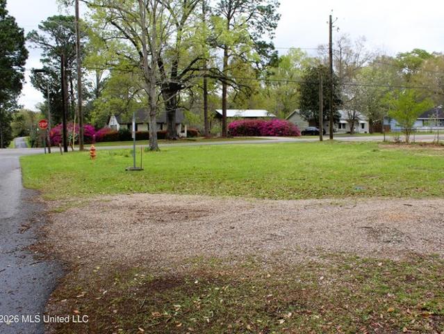 Land for sale in Lucedale, Mississippi