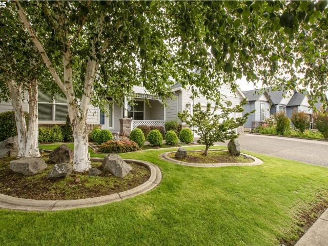 House for sale in Creswell