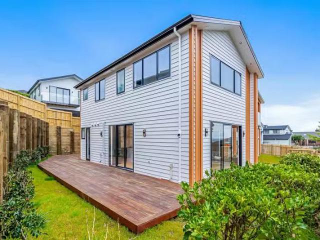 House for sale in Paremoremo, Oroua County