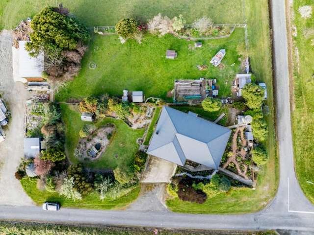 House for sale in Otakou