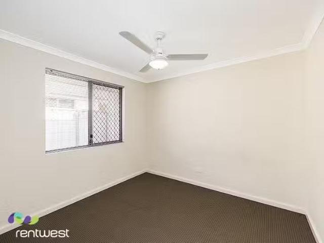House for rent in Golden Bay