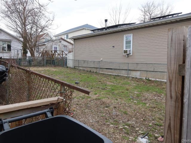 Land for sale in The Bronx, Arverne