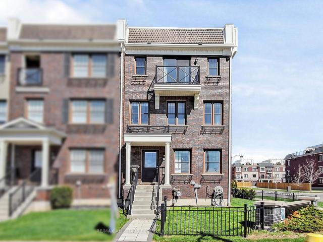 Townhouse for sale in Woburn, Ontario