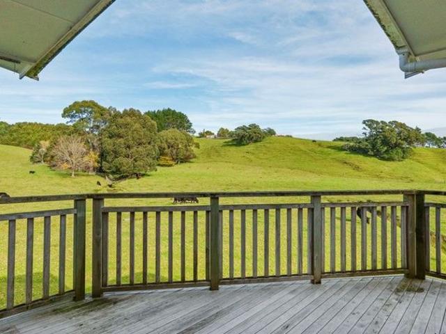 House for rent in Kawakawa Bay, Franklin