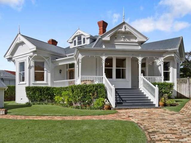 House for sale in Balmoral, Oroua County