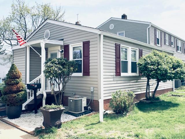 Condo for sale in Eatontown