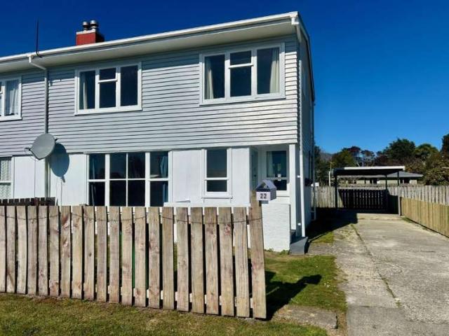 House for rent in West Coast