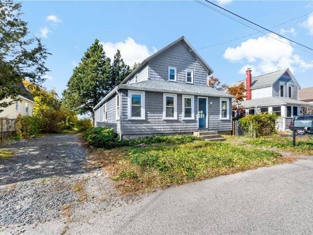 House for sale in Bay Spring, Barrington