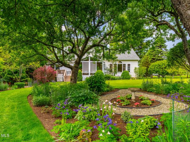 House for sale in Saratoga, New York