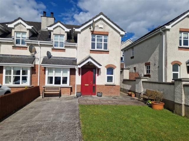 Detached House for sale in Carrickmacross, Ulster