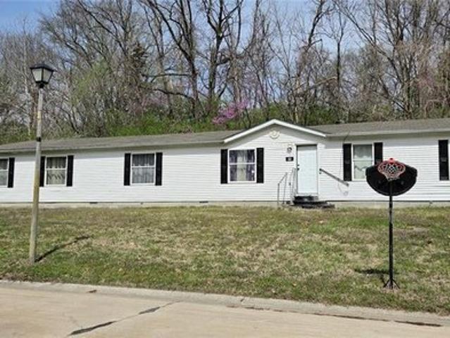 House for sale in Fairview Heights, Illinois