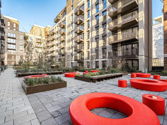House for rent in Clapham, Greater London