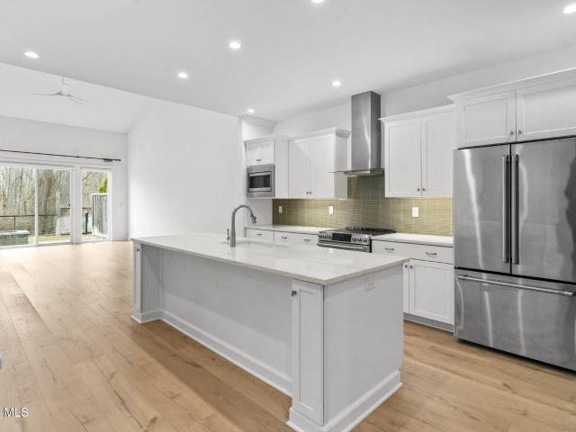 Townhouse for sale in Colonie, New York