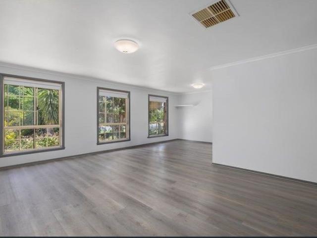 House for rent in West Wodonga, Victoria