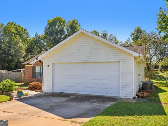 House for sale in Grantville, Coweta County
