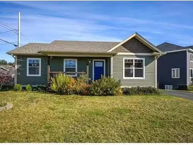 House for sale in Bay Roberts, Newfoundland