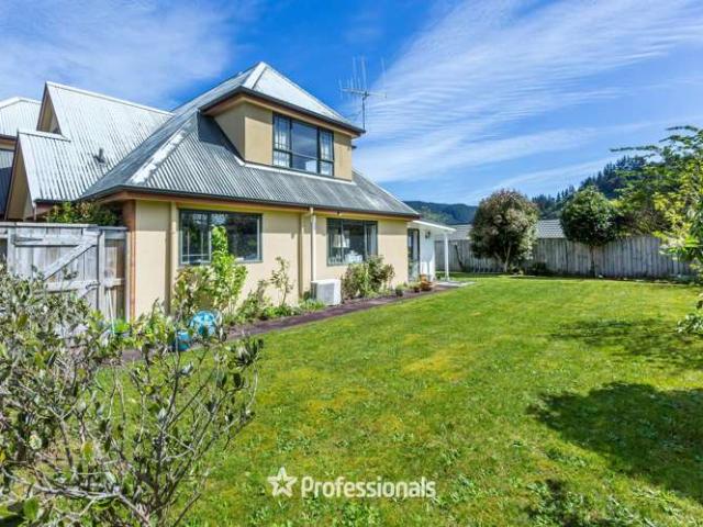 House for sale in Pauatahanui, Wellington