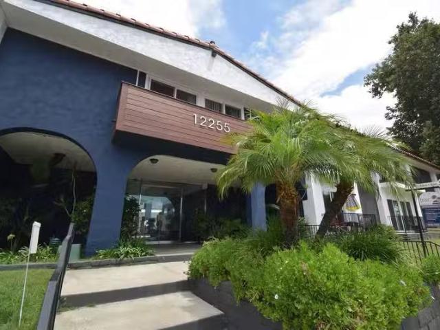 Condo for rent in North Hollywood