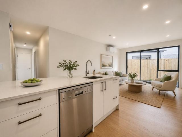 House for rent in Chaslands, Canterbury