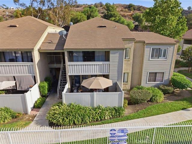 Condo for sale in Pomona, Los Angeles County