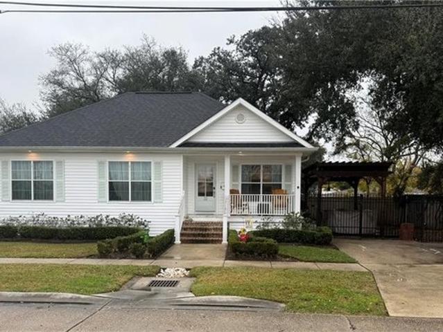 House for sale in Gretna, Louisiana