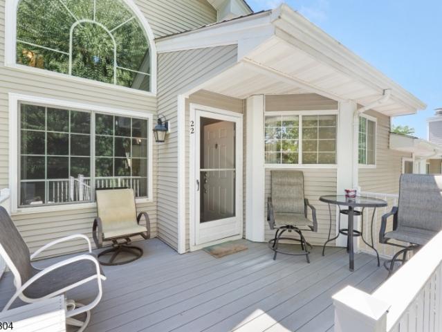 Townhouse for sale in Pluckemin, New Jersey
