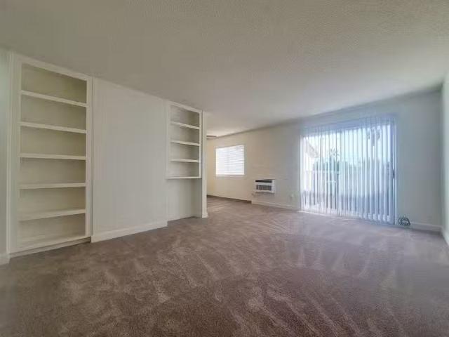 Condo for sale in El Cajon Condo for sale in El Cajon