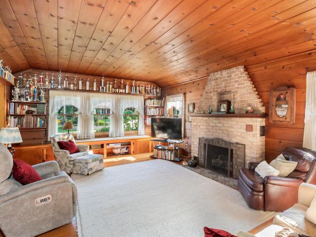 House for sale in Porter, Indiana