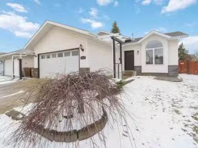 House for sale in Saint Albert, Alberta