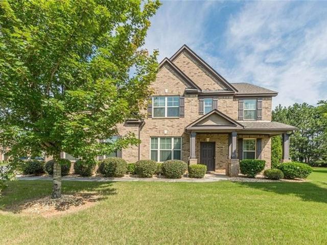 House for sale in Fairburn, Georgia