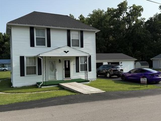 House for sale in La Fontaine, Indiana