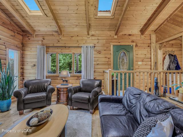 House for sale in Wordan Place, Harveys Lake