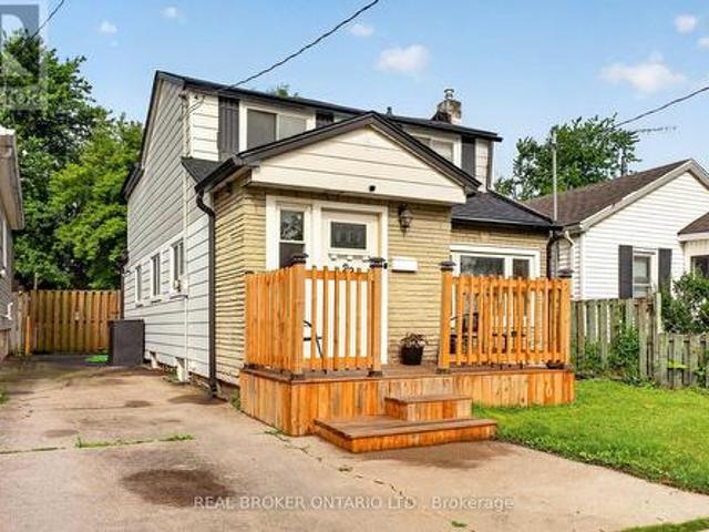 House for sale in Niagara, Ontario