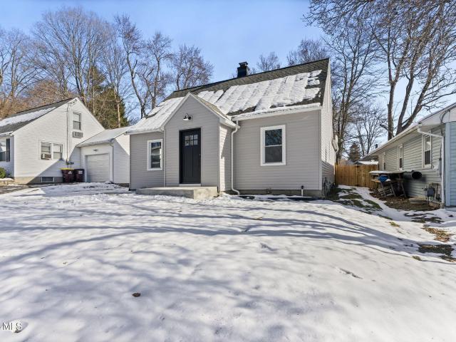 House for sale in Wynantskill, New York