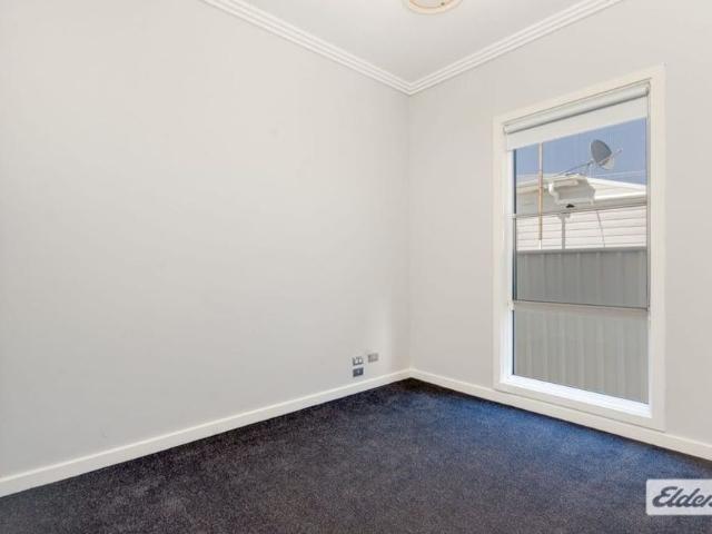 House for rent in Wollongong West, New South Wales