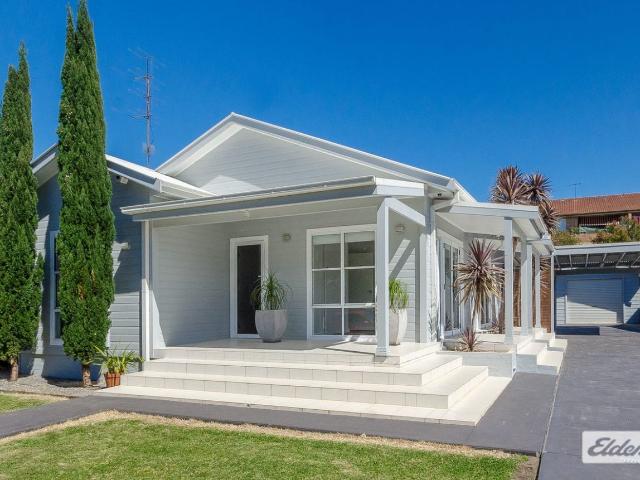 House for rent in Wollongong West, New South Wales