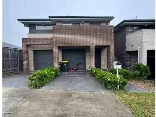 Apartment for rent in Spring Farm, Sydney
