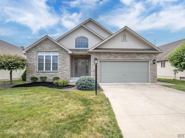 House for sale in Niagara, New York