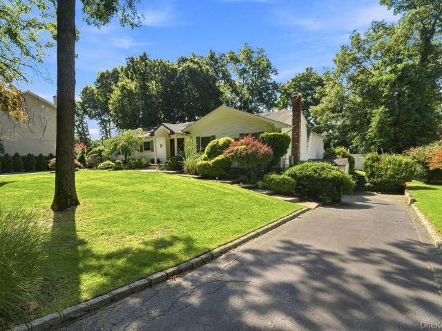 House for sale in Smithtown, New York
