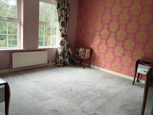 Townhouse for rent in Jordanstown, Newtownabbey