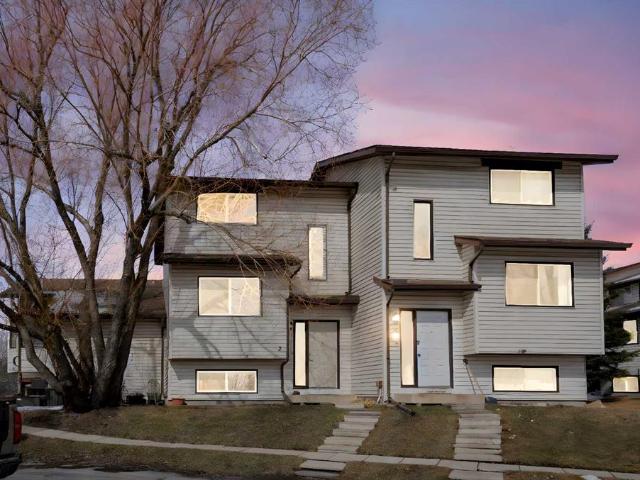 House for sale in Alberta
