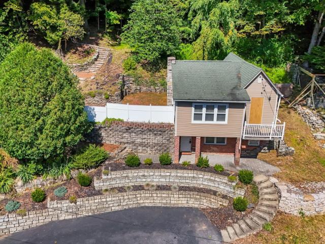 House for sale in Putnam Valley, New York