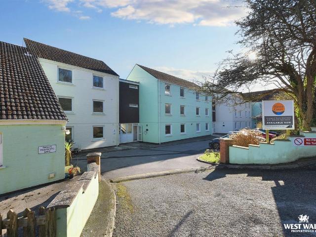 Apartment for rent in The Havens, Walton West